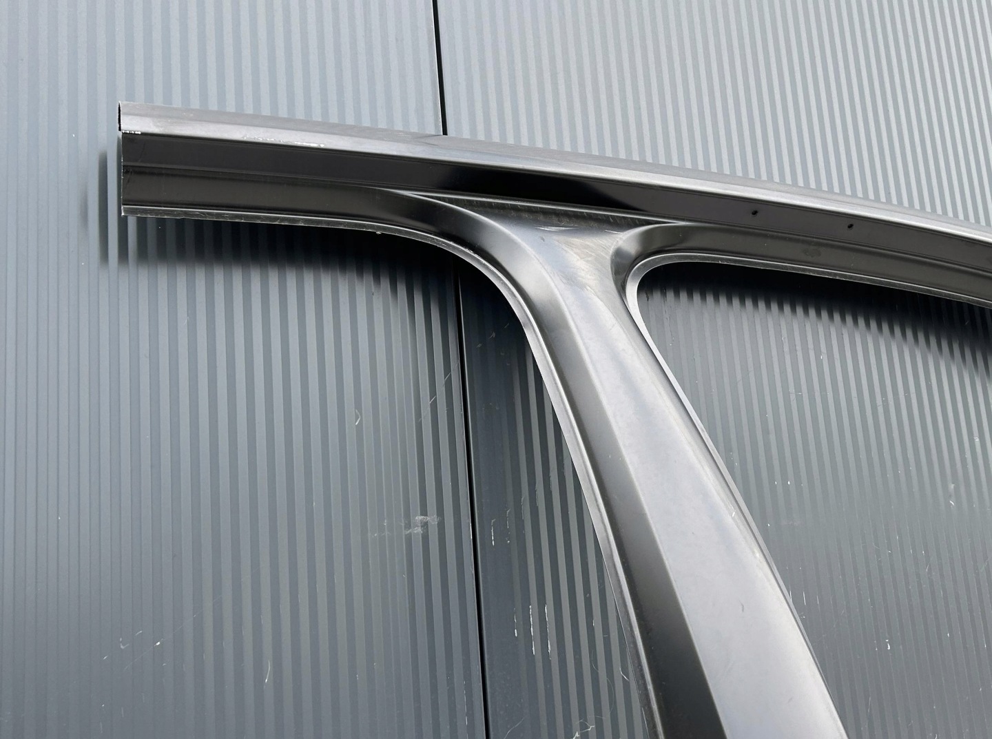 side threshold pillar BOK right VW TOURAN II 5TA 5TA809606A