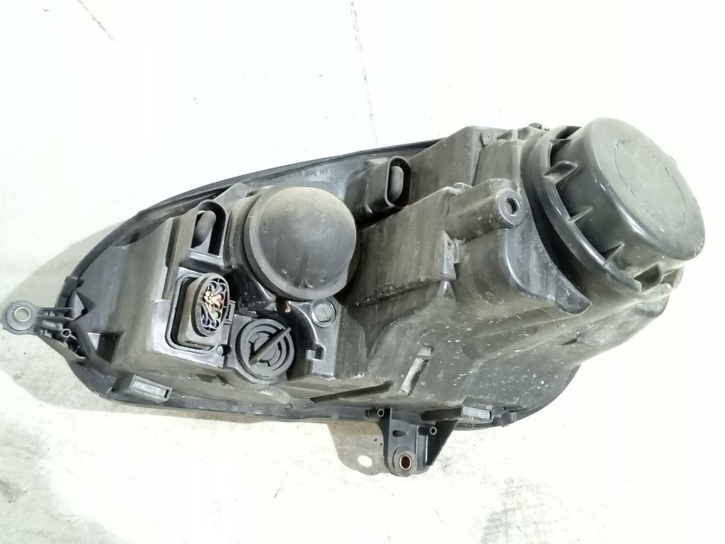 VW Jetta V 5 light right front front DEPO