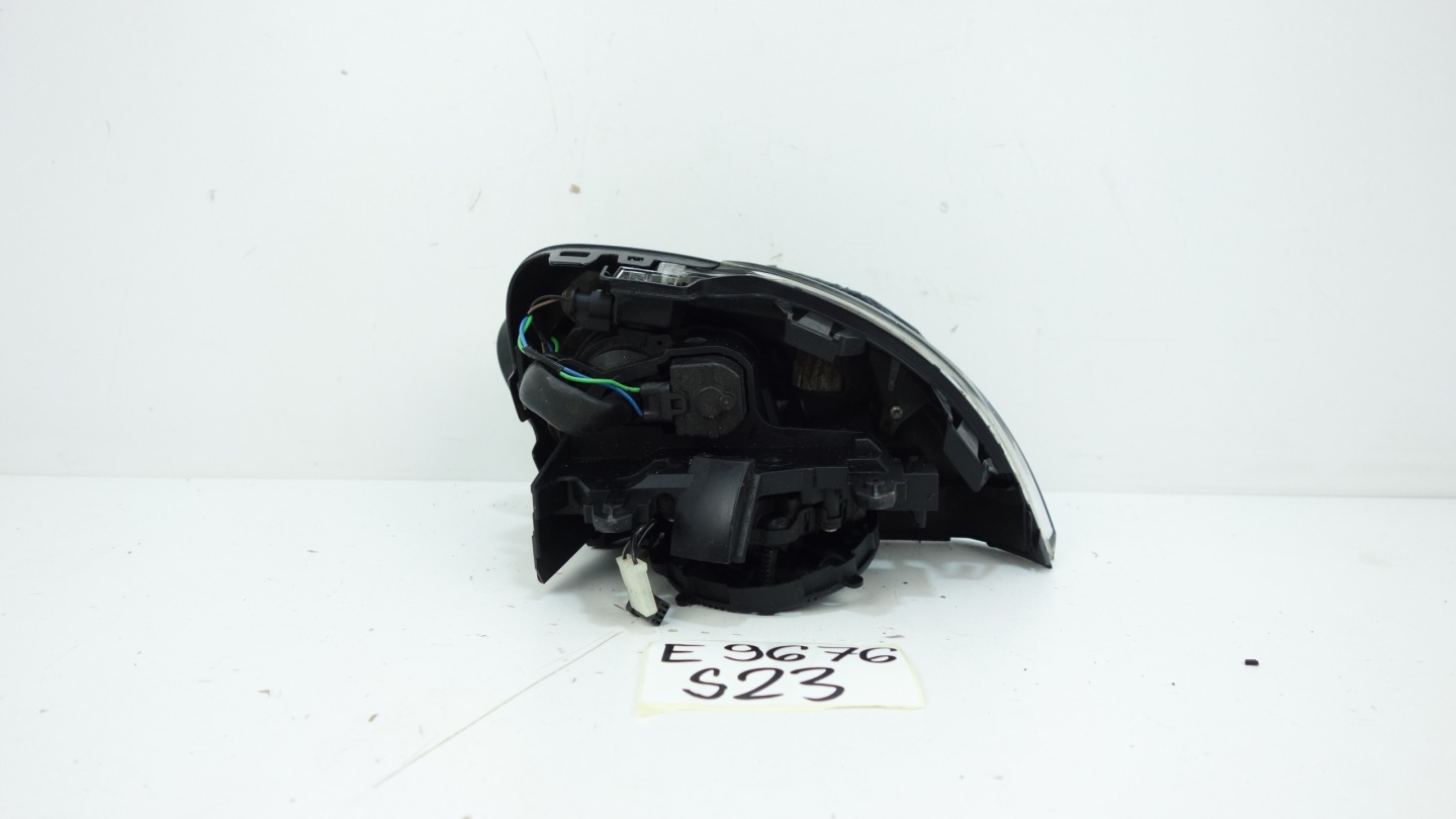 VOLVO XC40 14 PIN mirror right