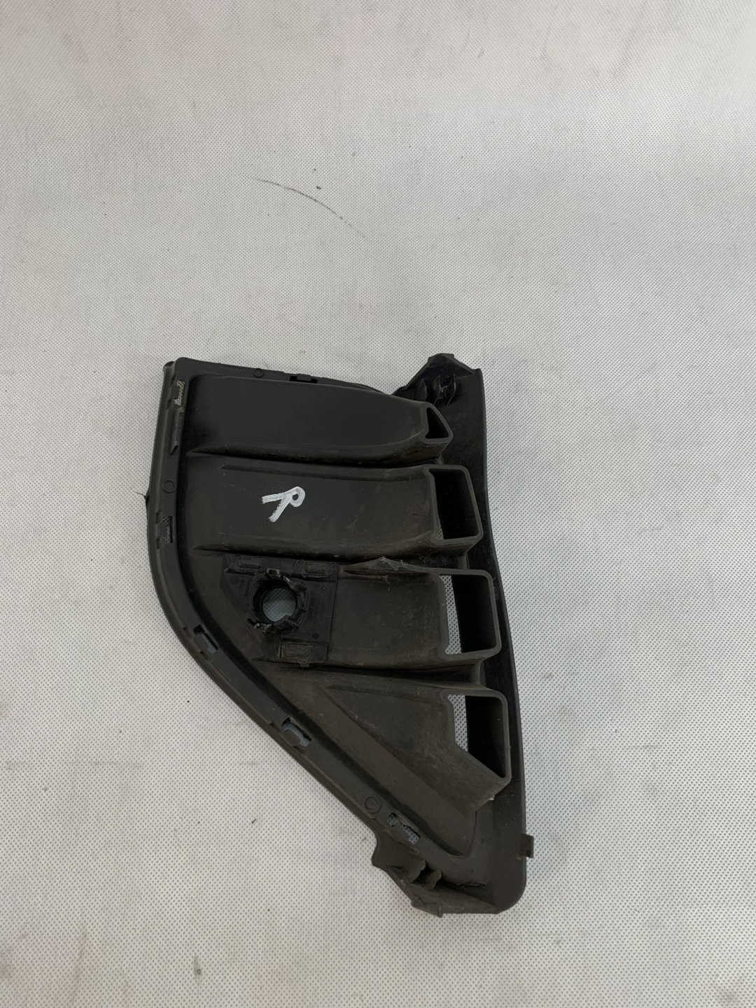 grille grid right Volkswagen ID4 VW 20r 11A807820 08.26