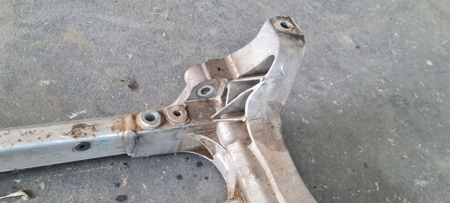 Maserati Quattroporte VI axle beam axle beam subframe springing front 670001451