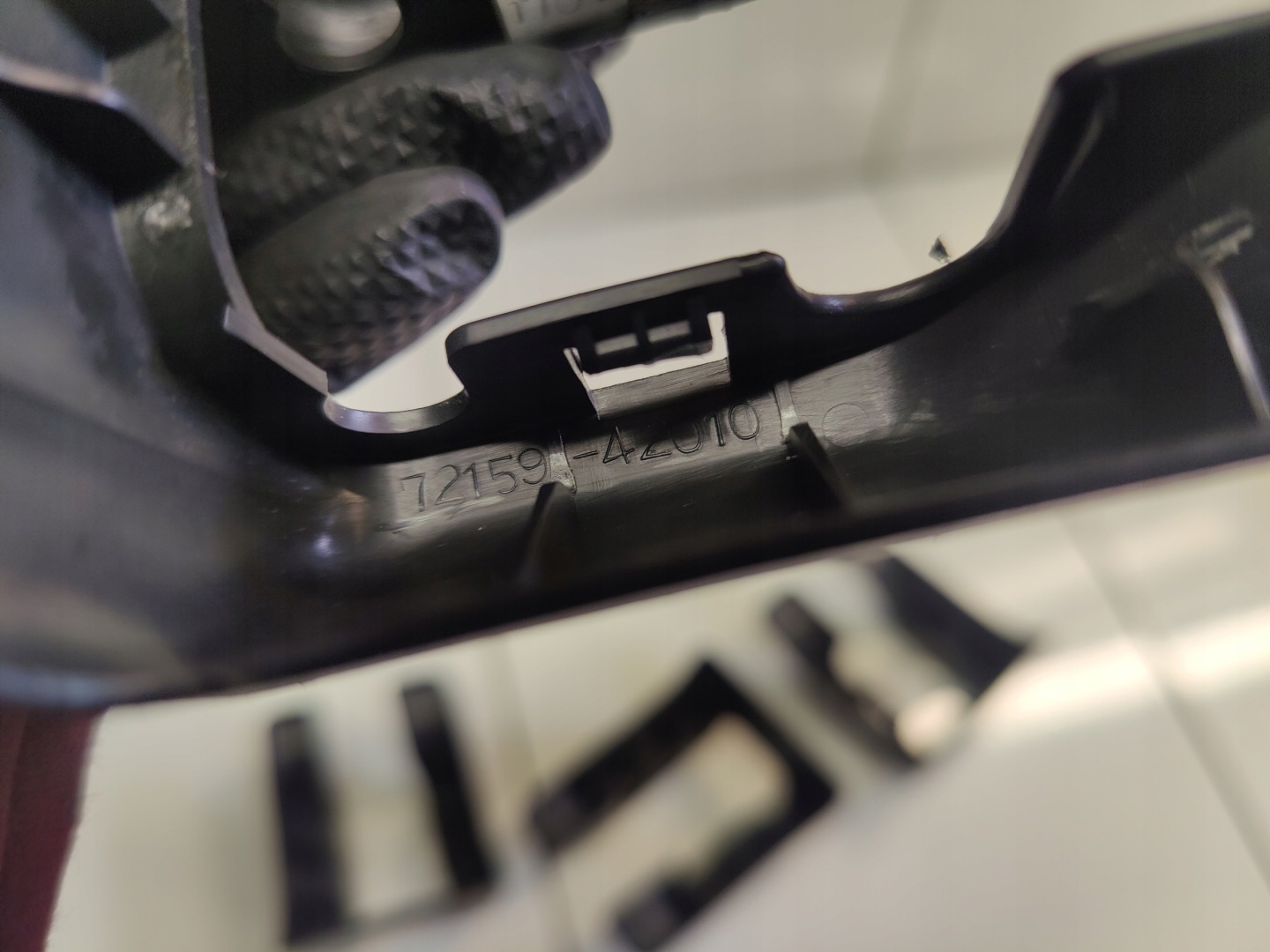 TOYOTA RAV 4 II de couverture MOCOWAN Sièges Arrière 72159-42010
