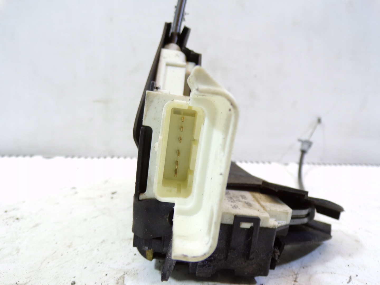 lock door left front of left PRZEDNICH handle lock cylinder CITROEN C4 96834160