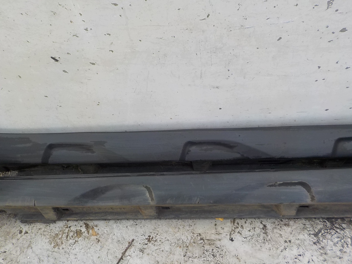 956 DACIA DUSTER II 17- mouldings caps threshold
