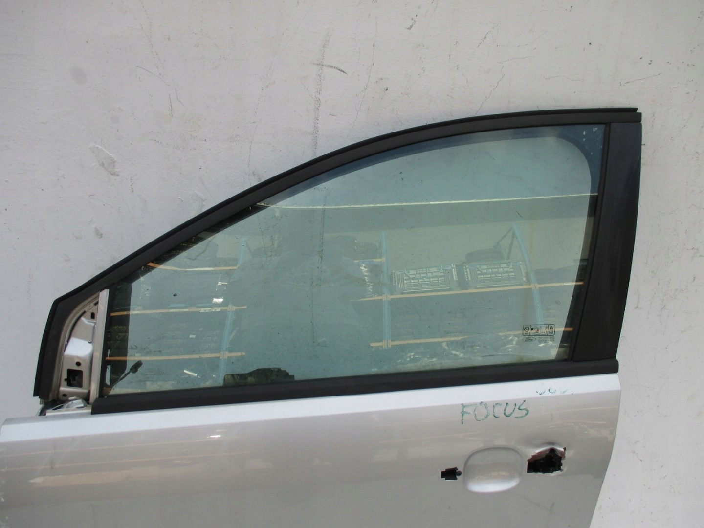 TÜR LINKS VORNE FORD FOCUS 05R