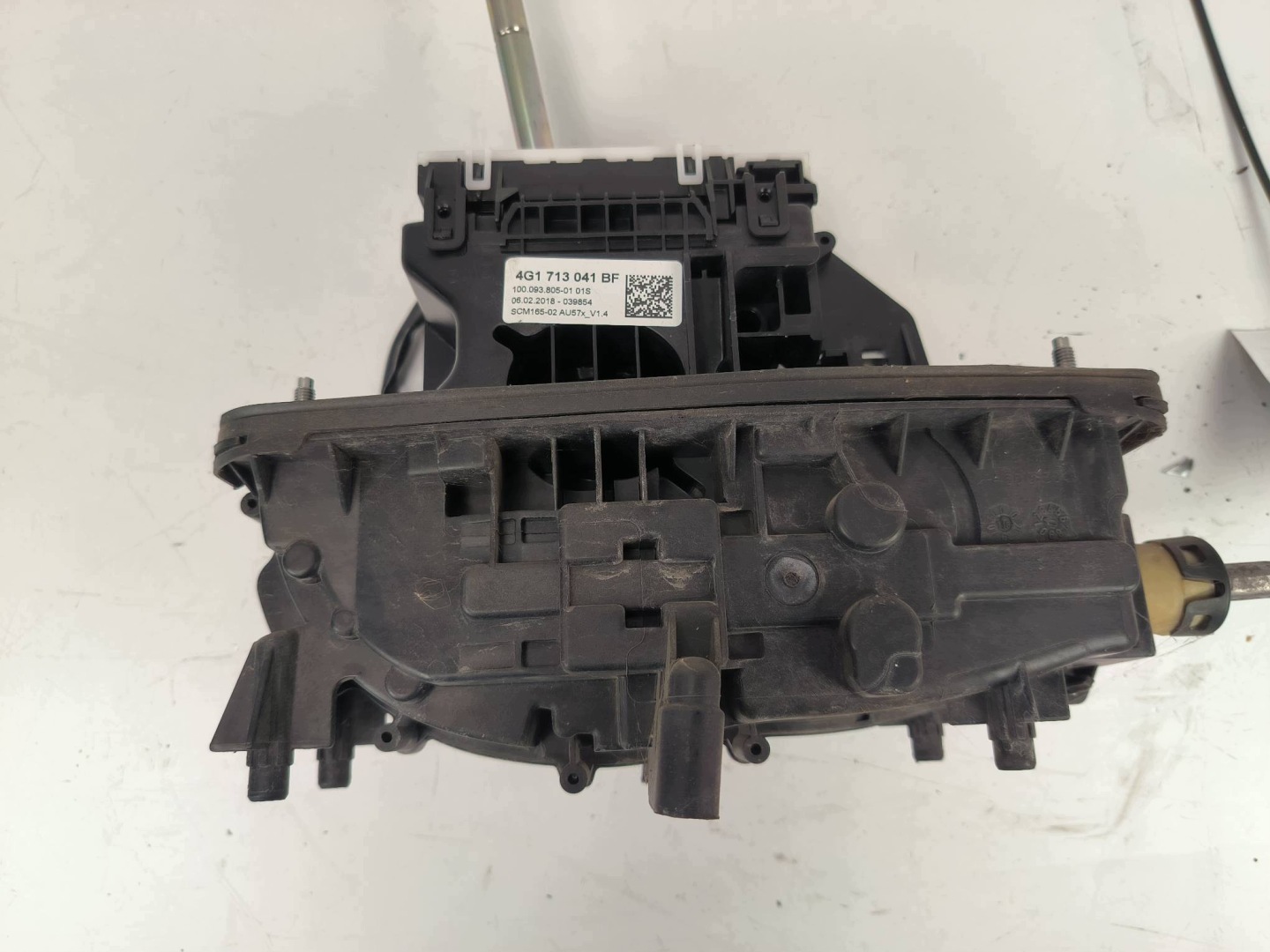 páčka změny převodů 4G1713041BF AUDI A6 C7 LIFT
