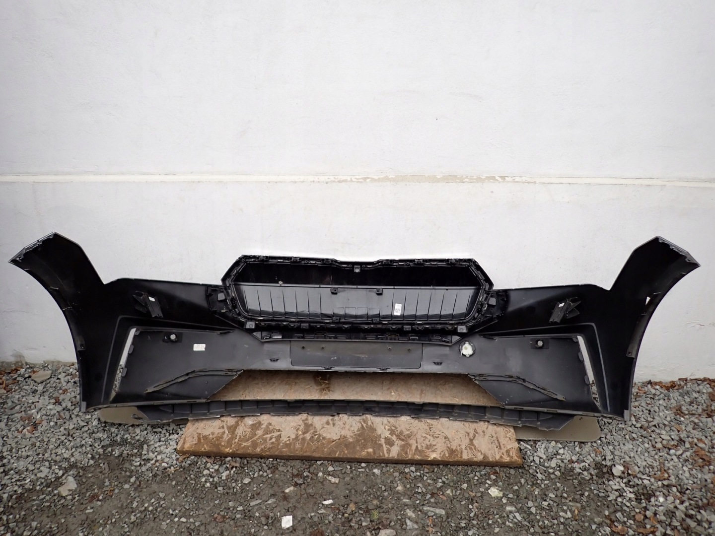 bumper front front SKODA ENYAQ EV 5AC 5LA 2021