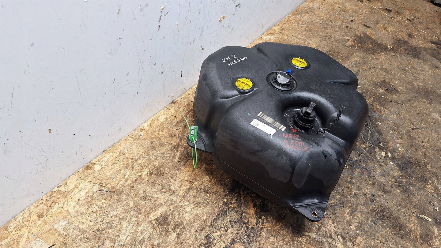 serbatoio ADBLUE Pompa KPL A2124704802 MERCEDES E-KLASA W07 W212