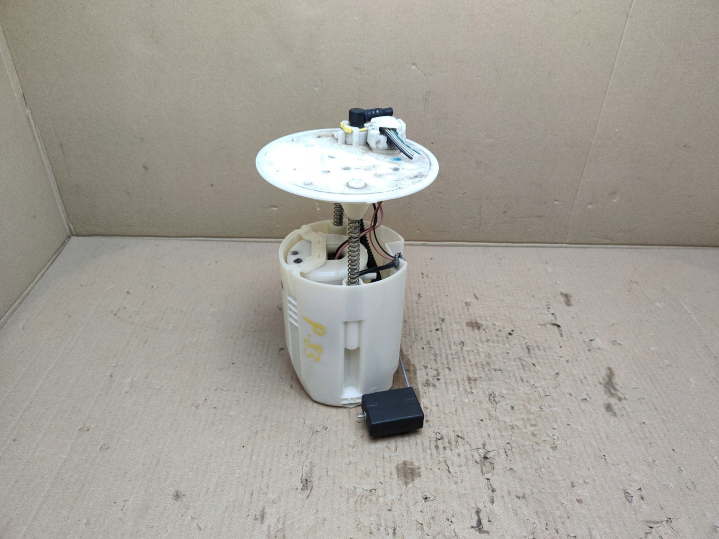 feed pump Toyota Sienna 3 2011 77020-08050
