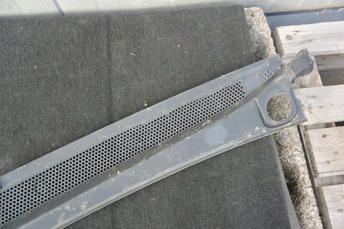 torpedo cover upper CITROEN C4 PICASSO II 9675943577