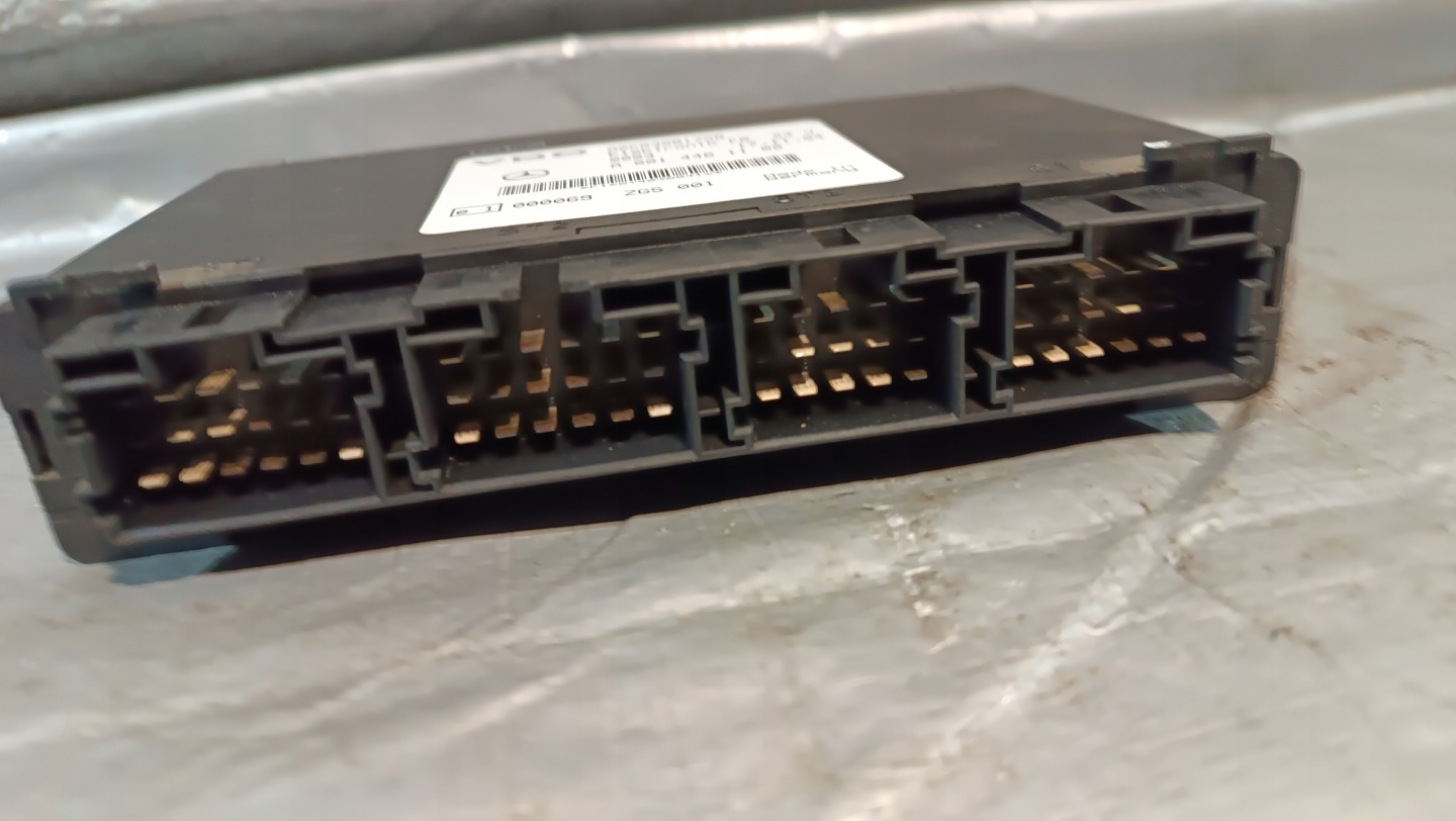 control unit VDO JEDNOSTKA STERUJACA MERCEDES-BENZ A 0014461102