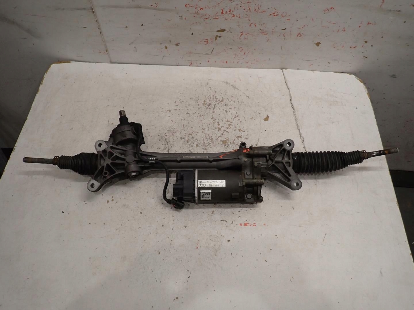 Boîter direction Boîter direction AUDI A4 B9 A5 II 8W1423055AD