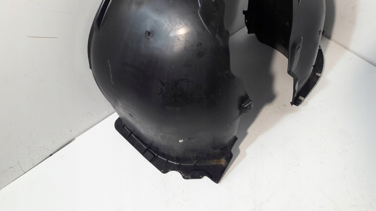 Skoda Octavia Mk4 IV 2024 mudguard front left 5E3809957J (NR6)