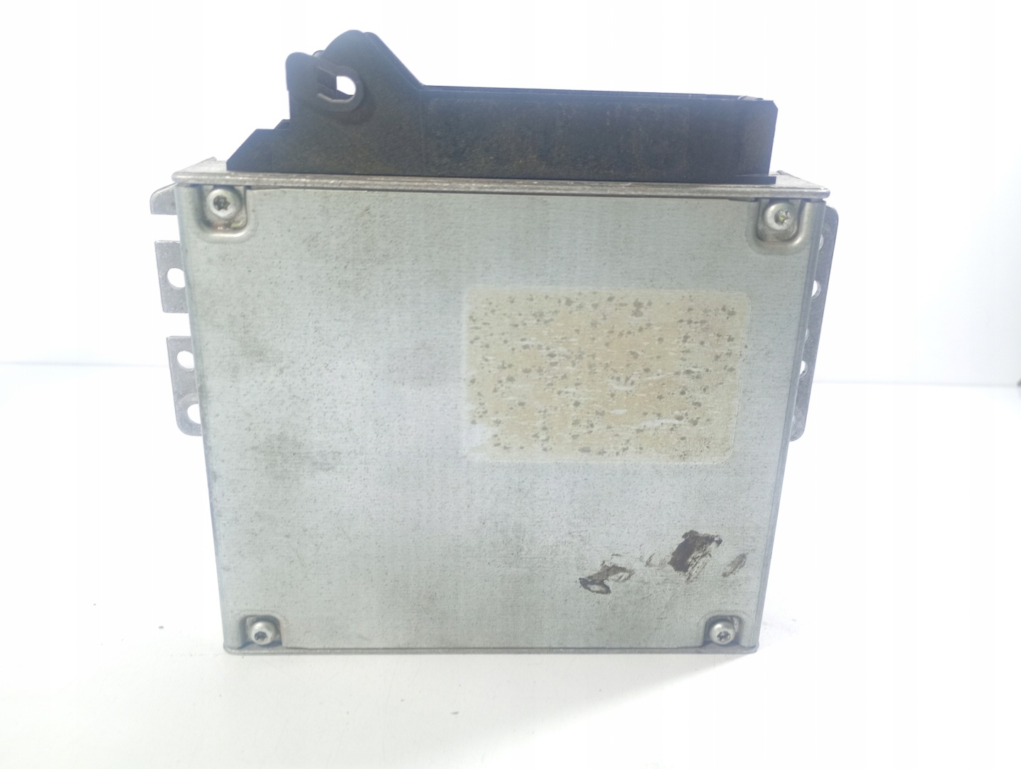 Opel Omega B 94-03 computer control unit of the engine