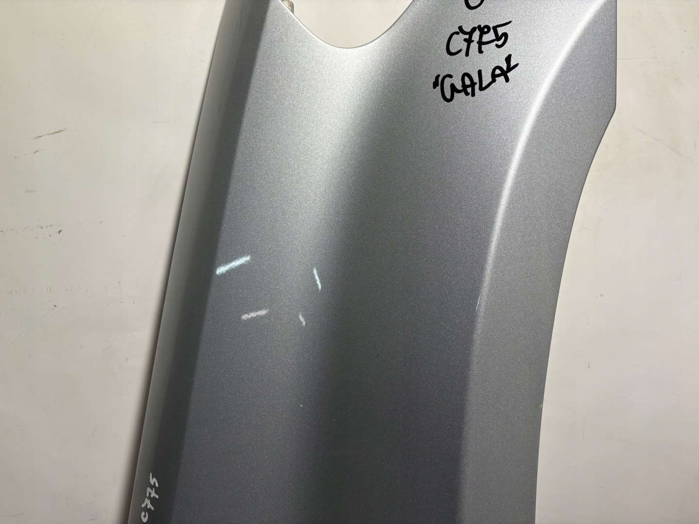 fender right front MERCEDES GL164 X197 197