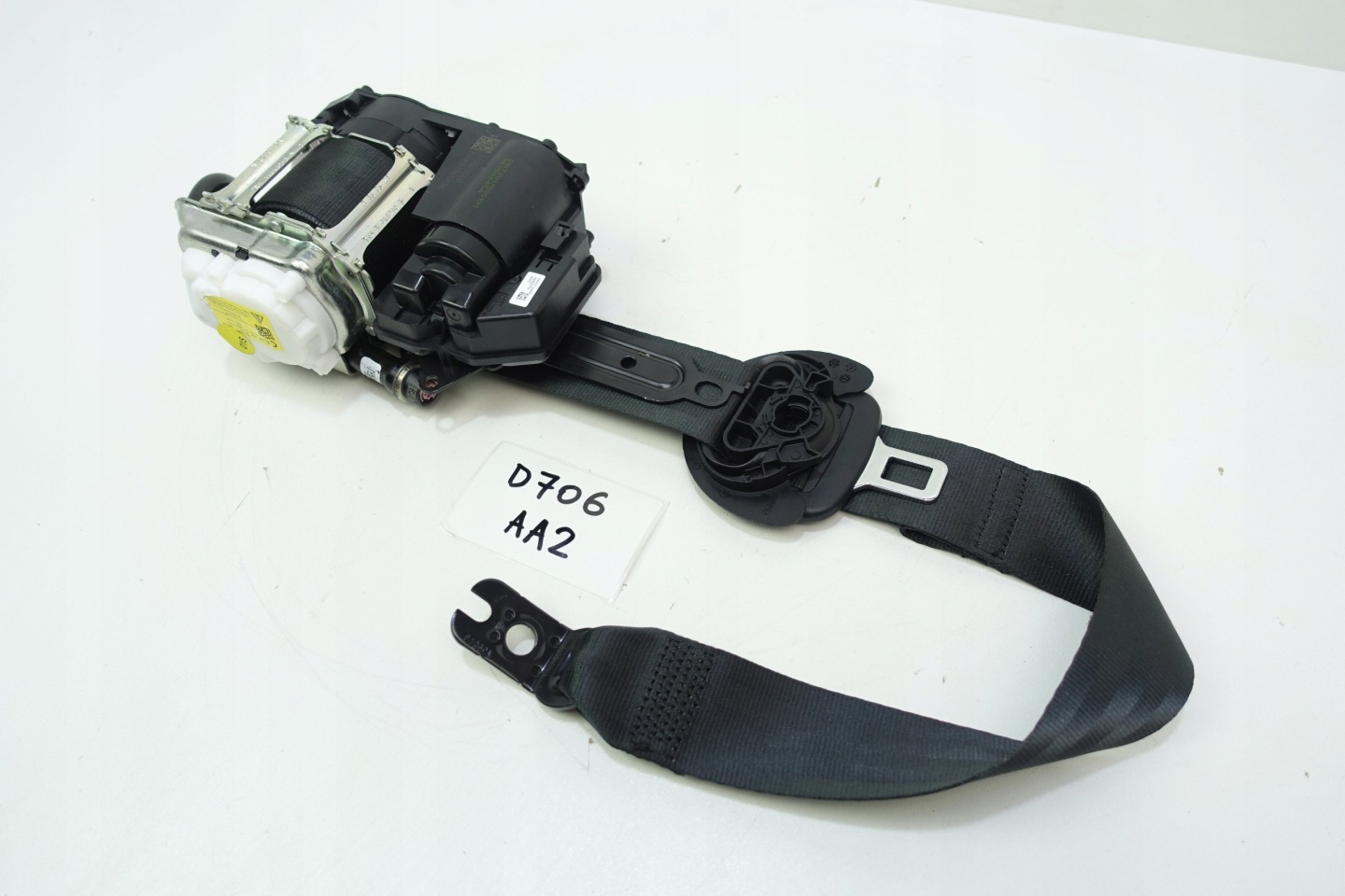tension belt safety left front AUDI A3 8Y 20