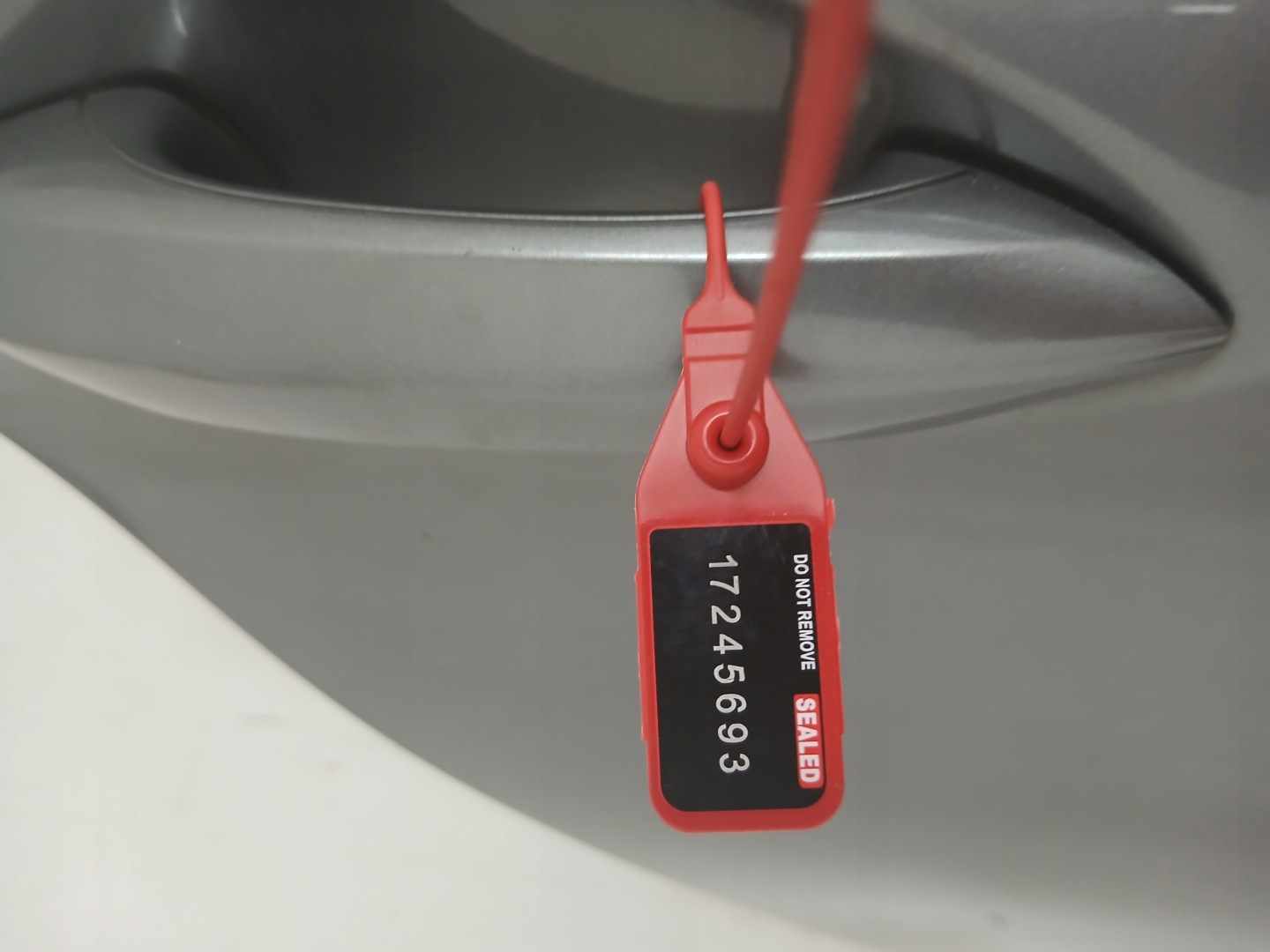 door right rear. BMW F10 A52