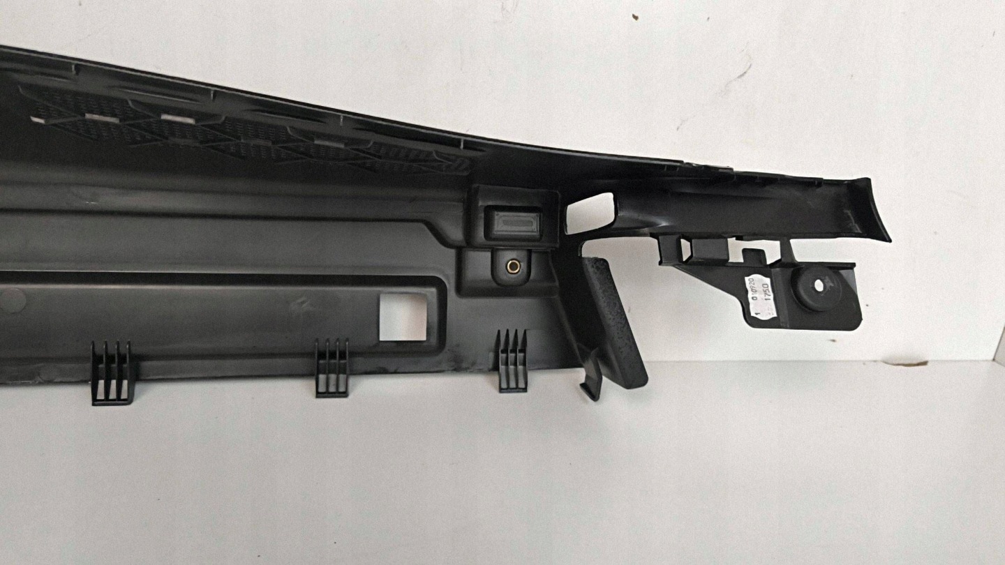Opel Astra K boot upholstery 39052552
