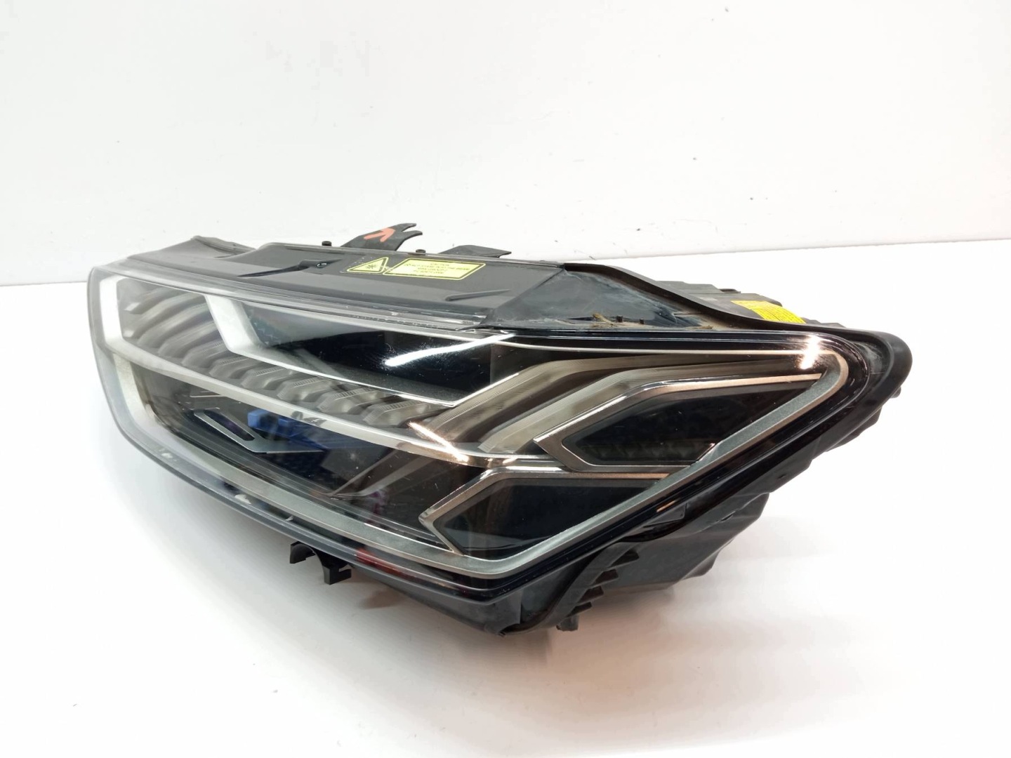 light front left EUROPA FULL LED LASER 4K8941085F Audi A7 II C8