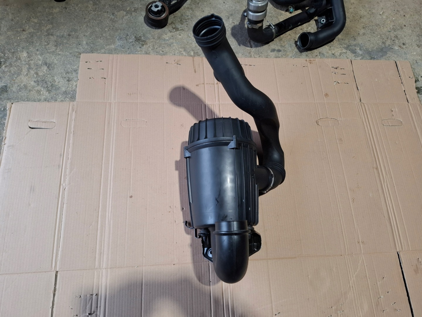 PEUGEOT BOXER 23r 1399867080 Gehäuse filter luft neu