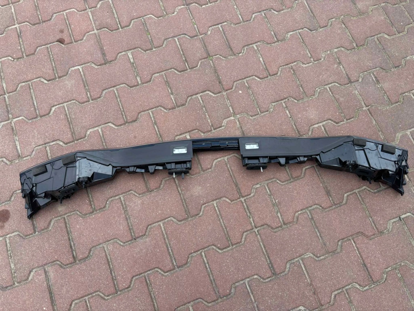Licht mitte heck AUDI Q4 E-TRON 89A945095
