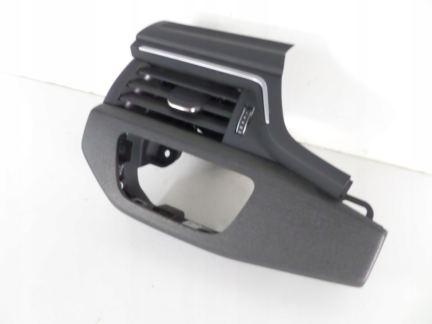 grid air conditioning devices air left AUDI A4 B9 15