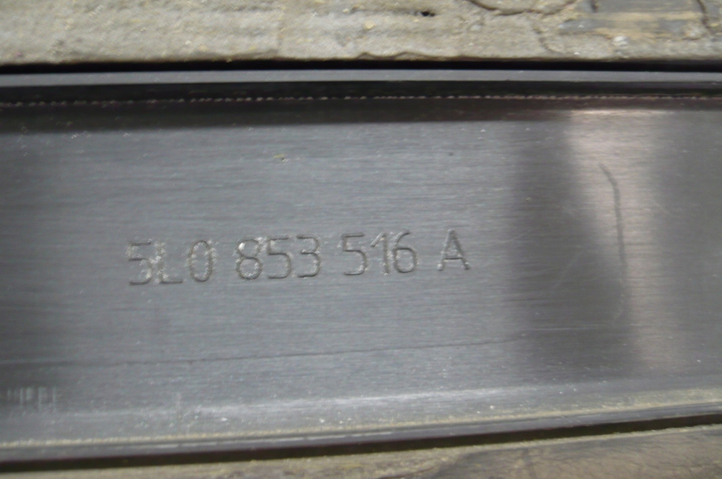 SKODA YETI 09- moulding door right front original