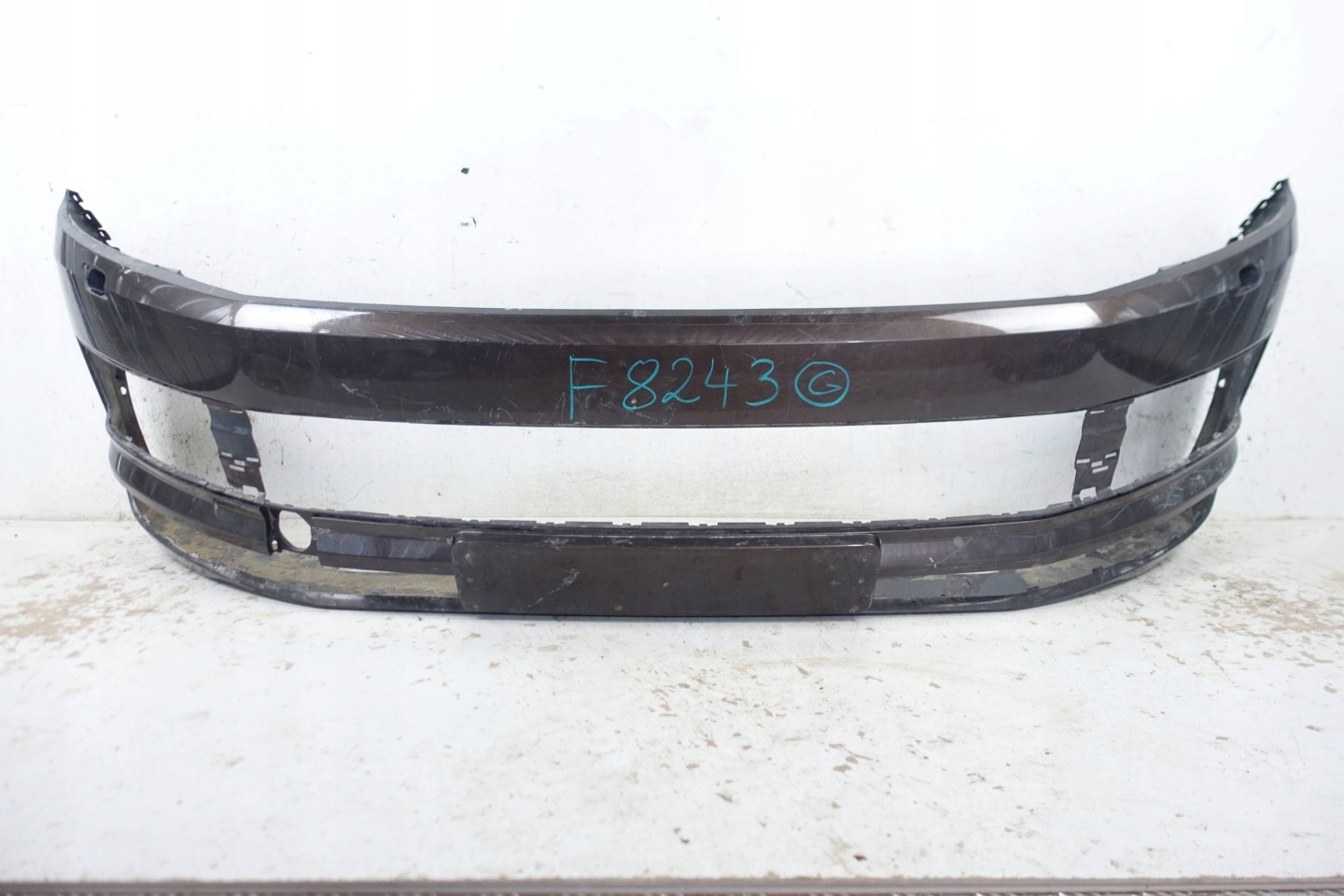 nárazník předek přední VW T6 MULTIVAN 15-19 7E5807221D