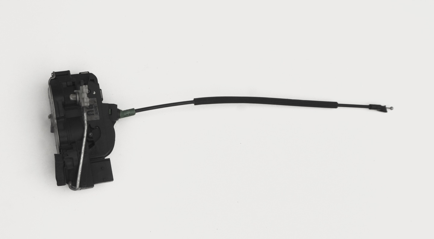 lock door left rear part OPEL INSIGNIA