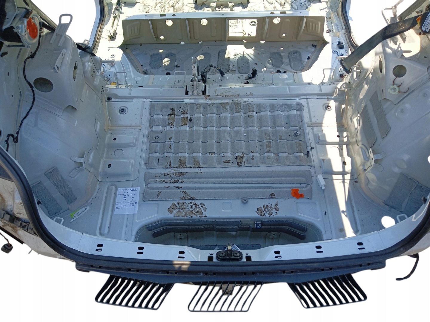 rear panel sump VOLKSWAGEN ID.3 (2019-2023) HATCHBACK KOD LAKIERU LS9R