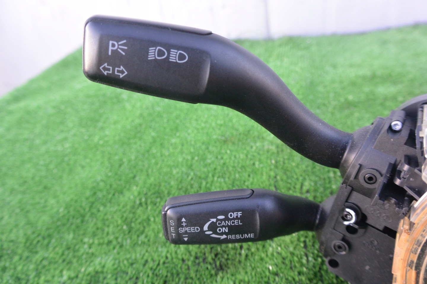 steering wheel levers and controls control ring AUDI Q7 4L