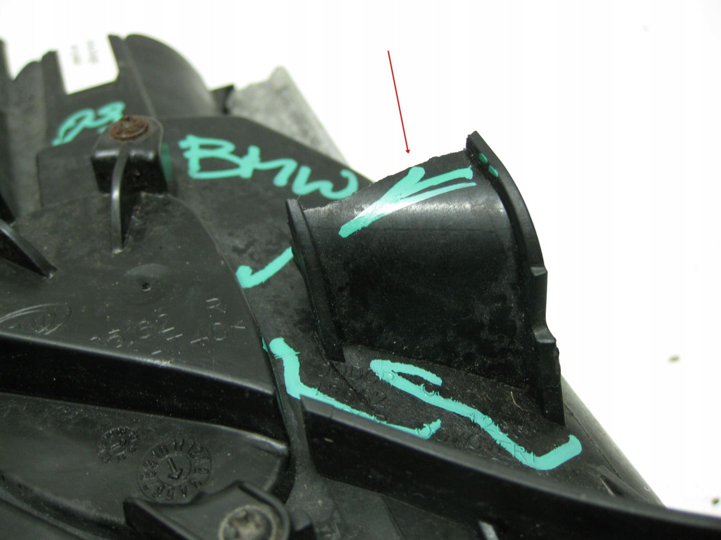 BMW E91 2.0 D 09R light right front XENON 7202590