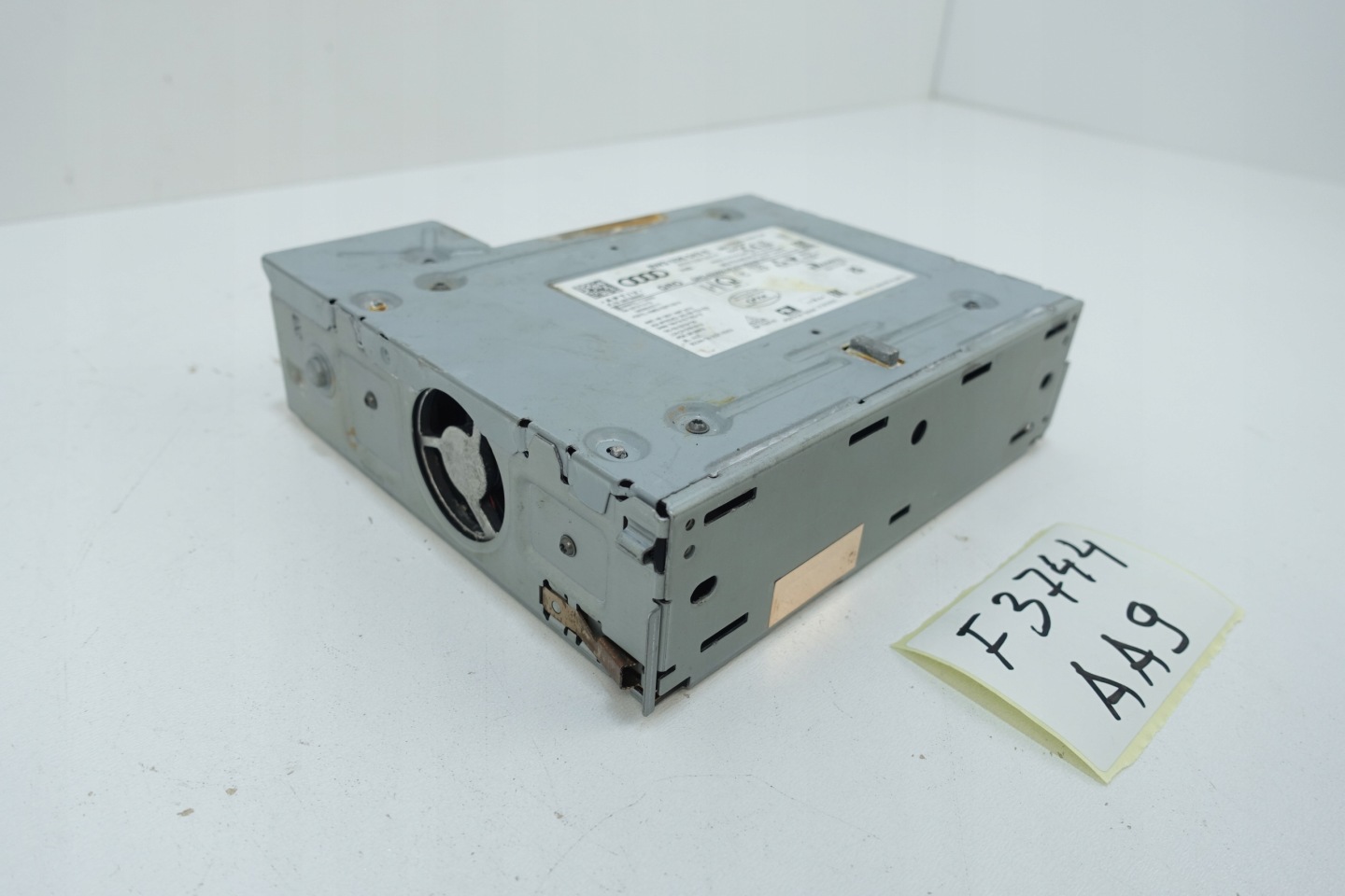 AUDI control unit module navigation player MULTIMEDIALNY MIB3 8W2035043E