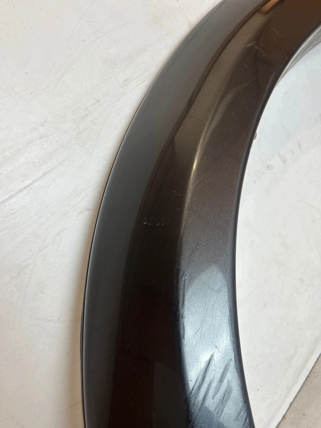 modanatura parafango anteriore sinistra Mitsubishi L200 06-14