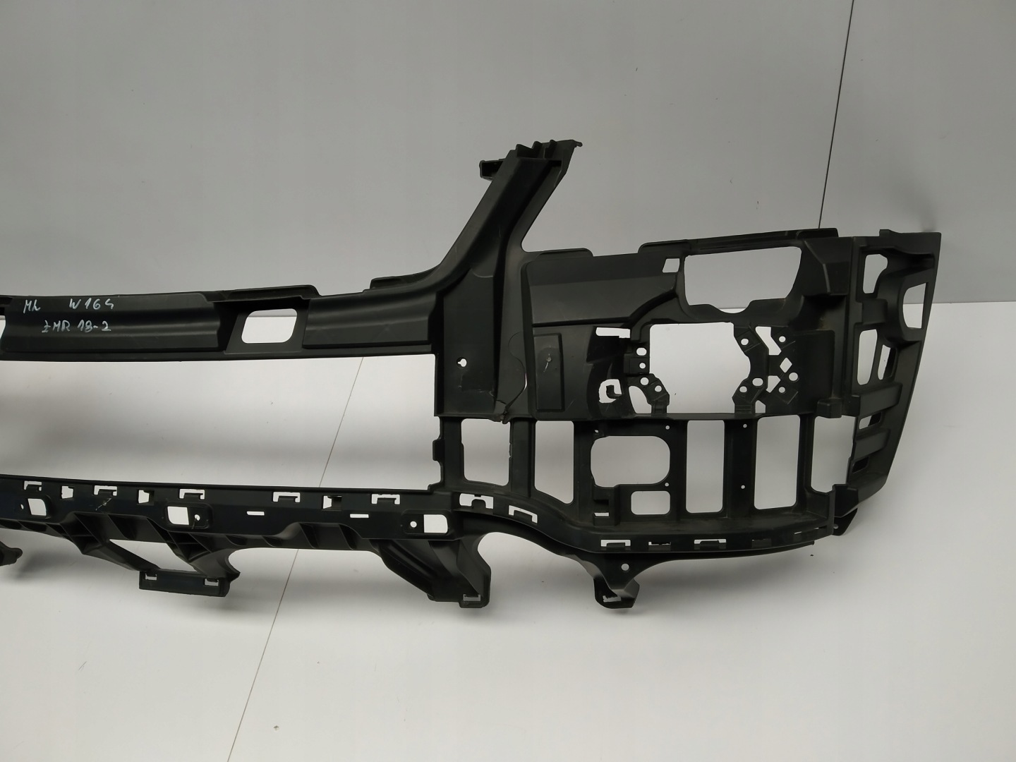 Mercedes ML W164 Traverse Insert Support Pare choc Avant 1648850165