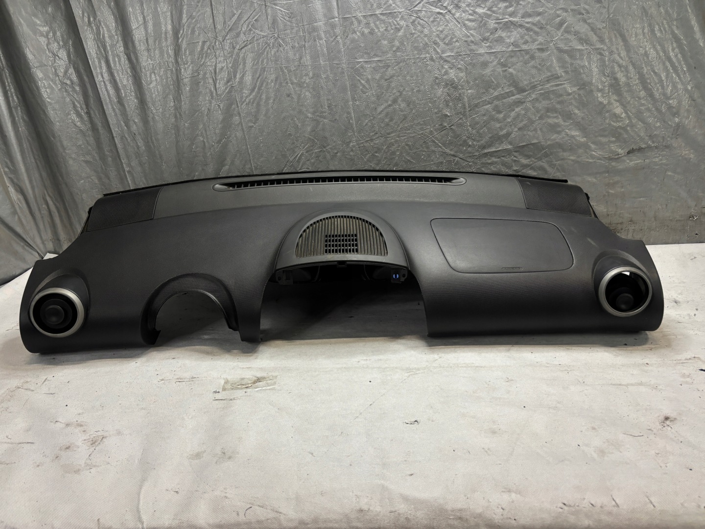 dashboard instrument panel Peugeot 107