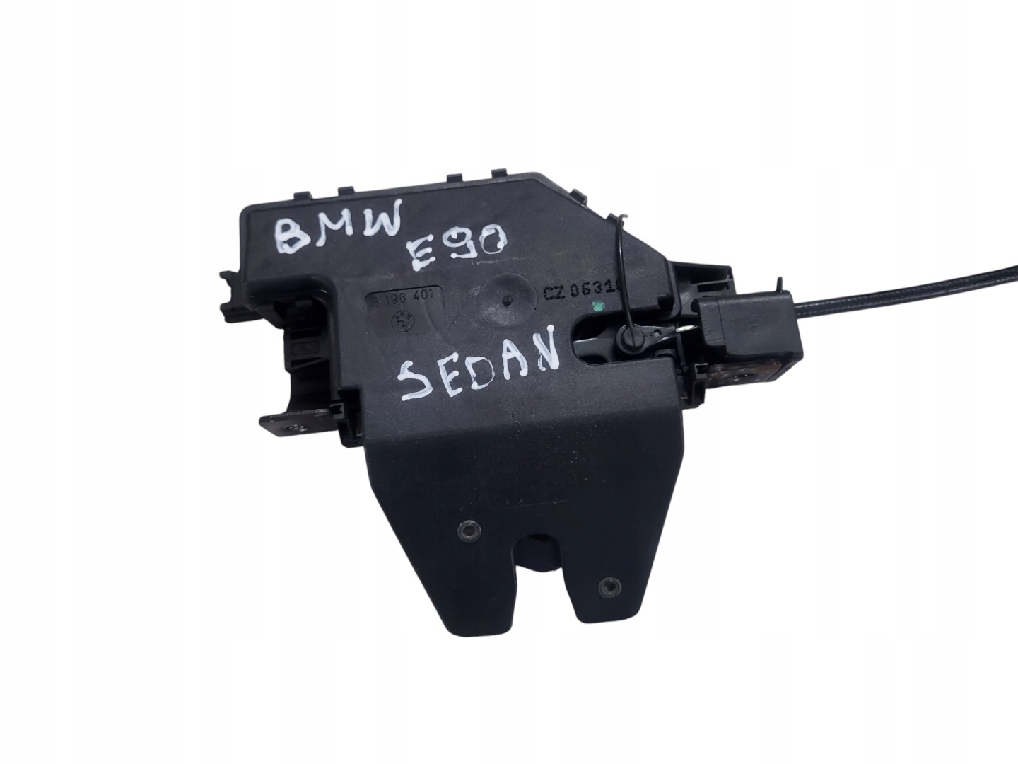 lock bonnet boot rear part BMW E90 8196401