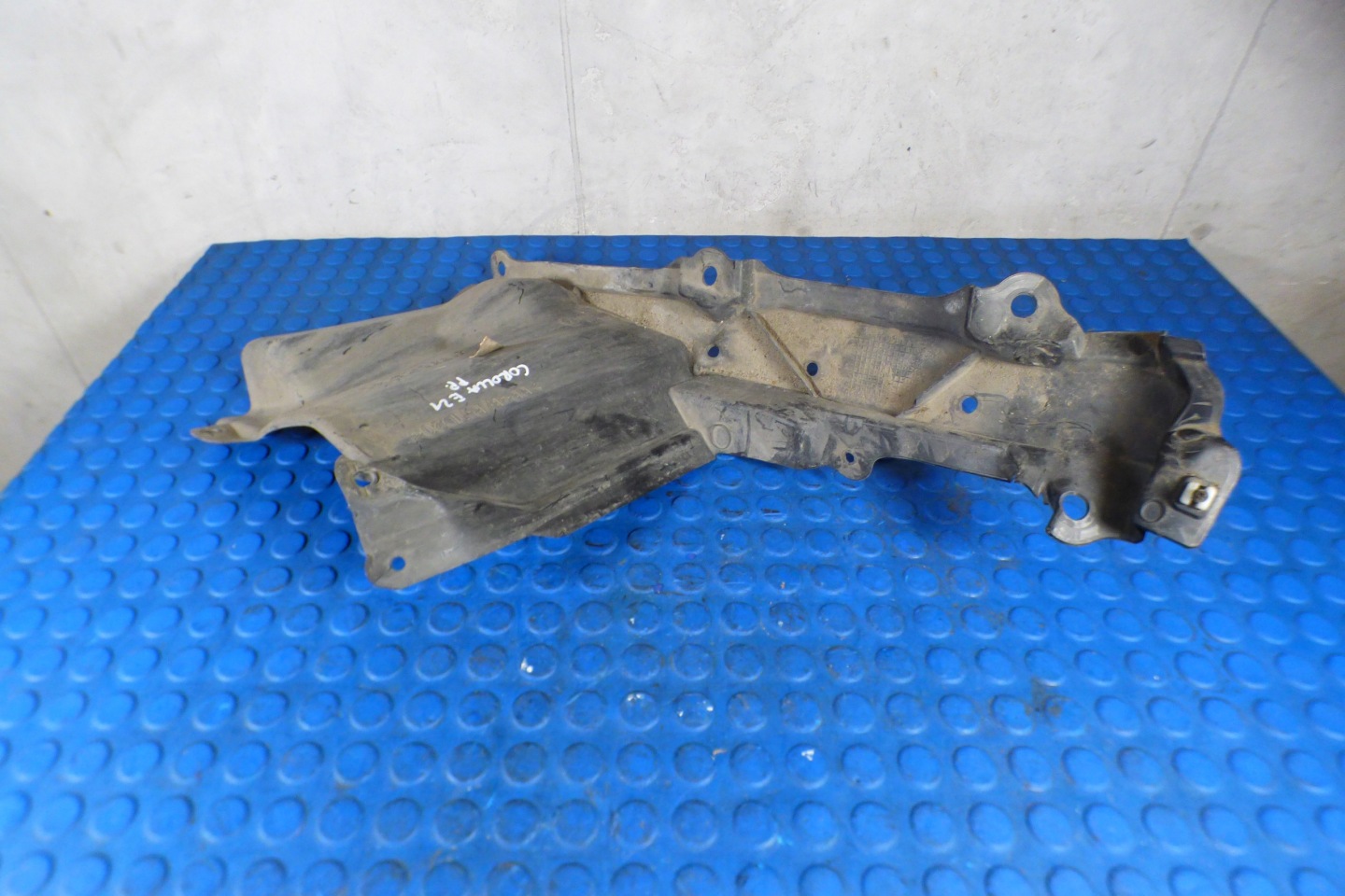 motor cover right front 51443-02160 TOYOTA COROLLA XII E21