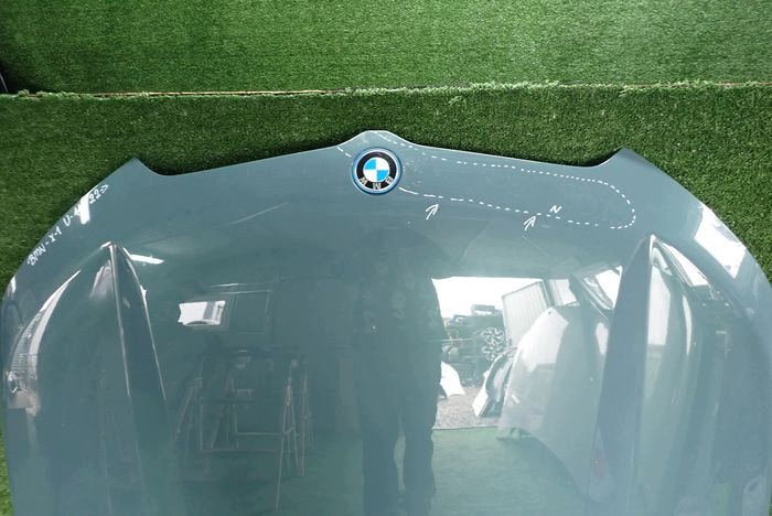 BMW U11 X1 22- Capot