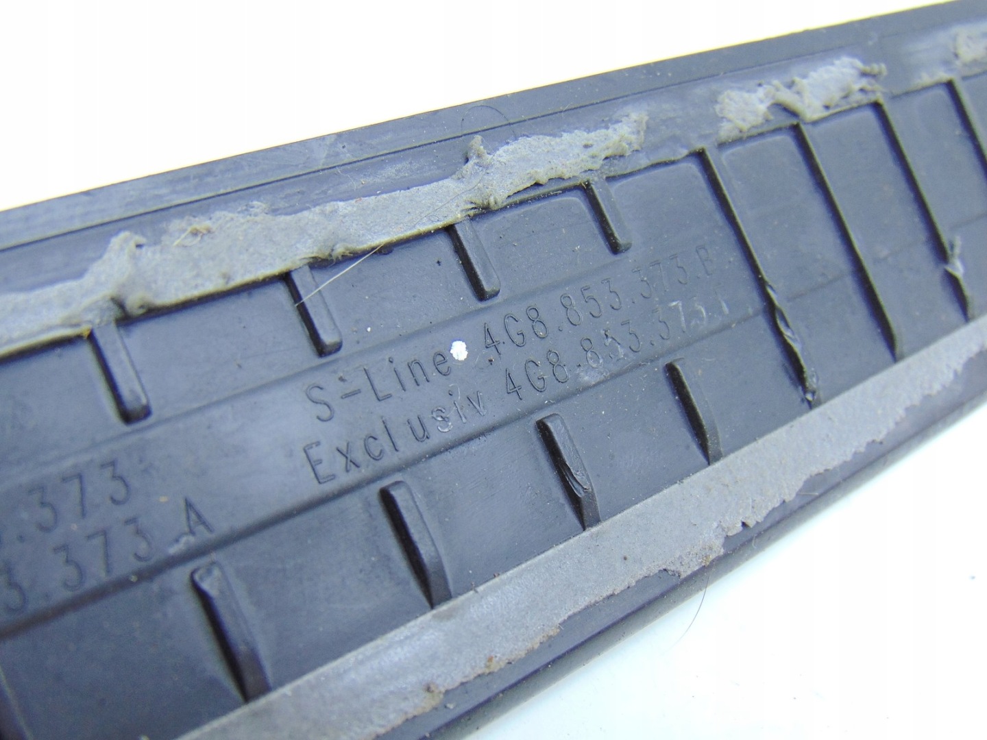 moulding cap of the threshold left front AUDI A7 4G S-LINE 4G8853373B