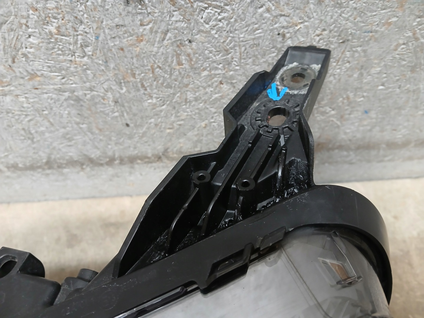 light front left RENAULT ARKANA FULL LED 260602566R