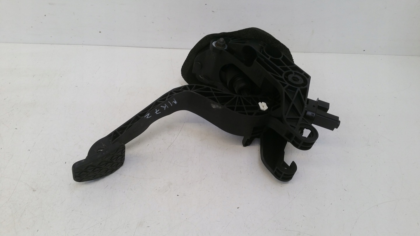 Kupplungspedal 2Y117B633AE Ford Fiesta MK7