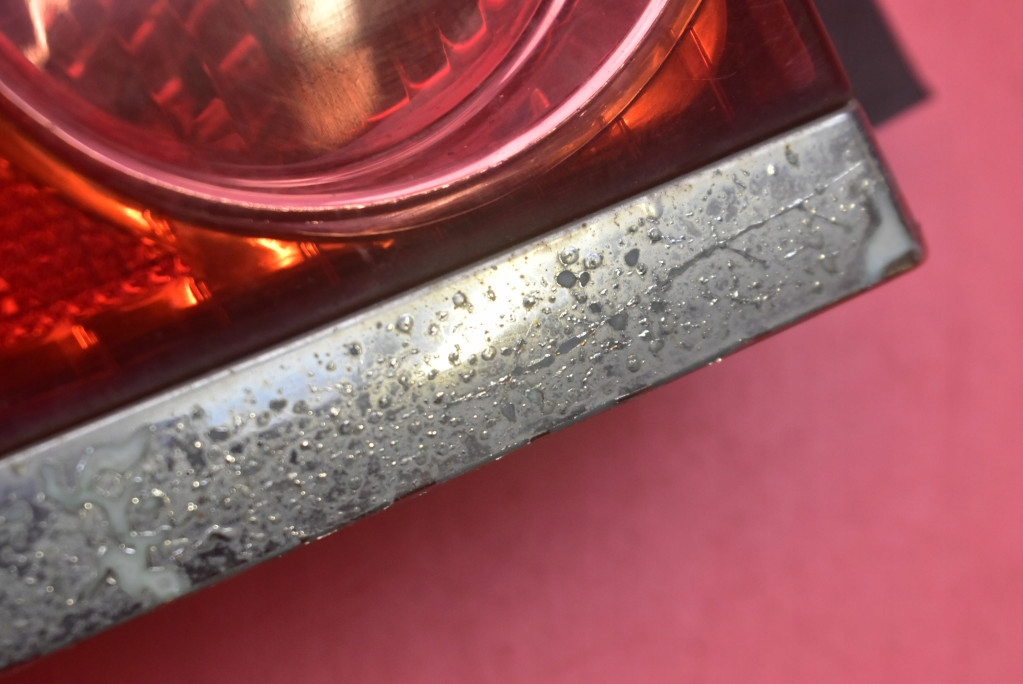 light left rear part rear TOYOTA AVENSIS T25 02-06