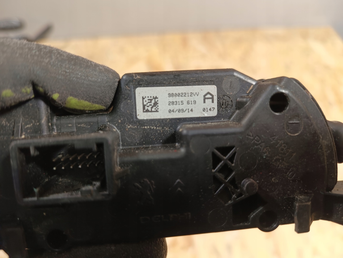MANETKA Schalt getriebe CITROEN C4 PICASSO 98002212