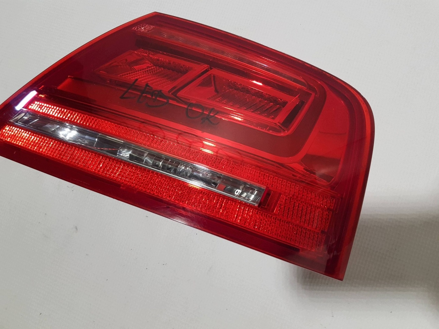 light right rear part right rear AUDI A8 D4 4H0945096