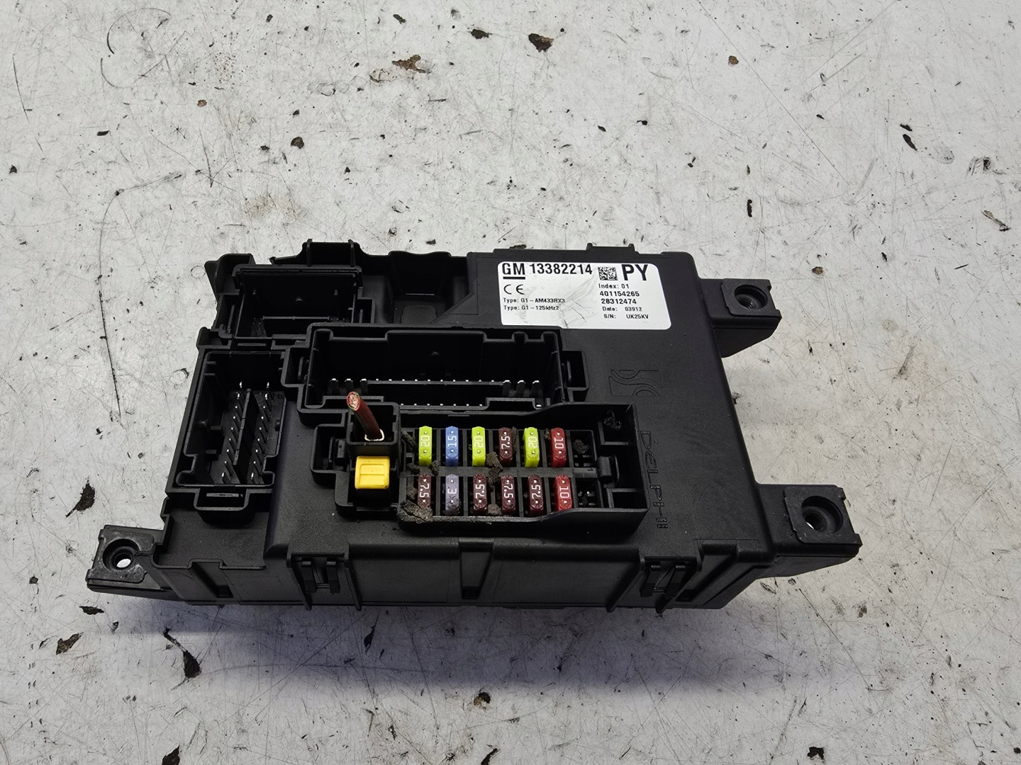 OPEL CORSA D LIFT Unité commande confort BCM BSI 13382214 PY