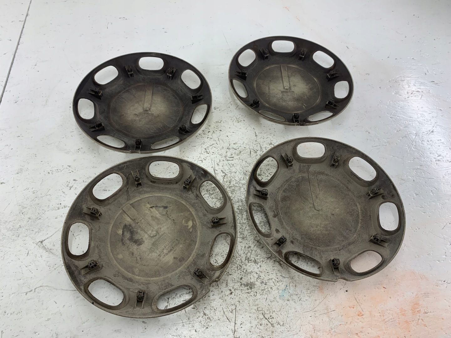 VW PASSAT B4 cap cover 3A0601149