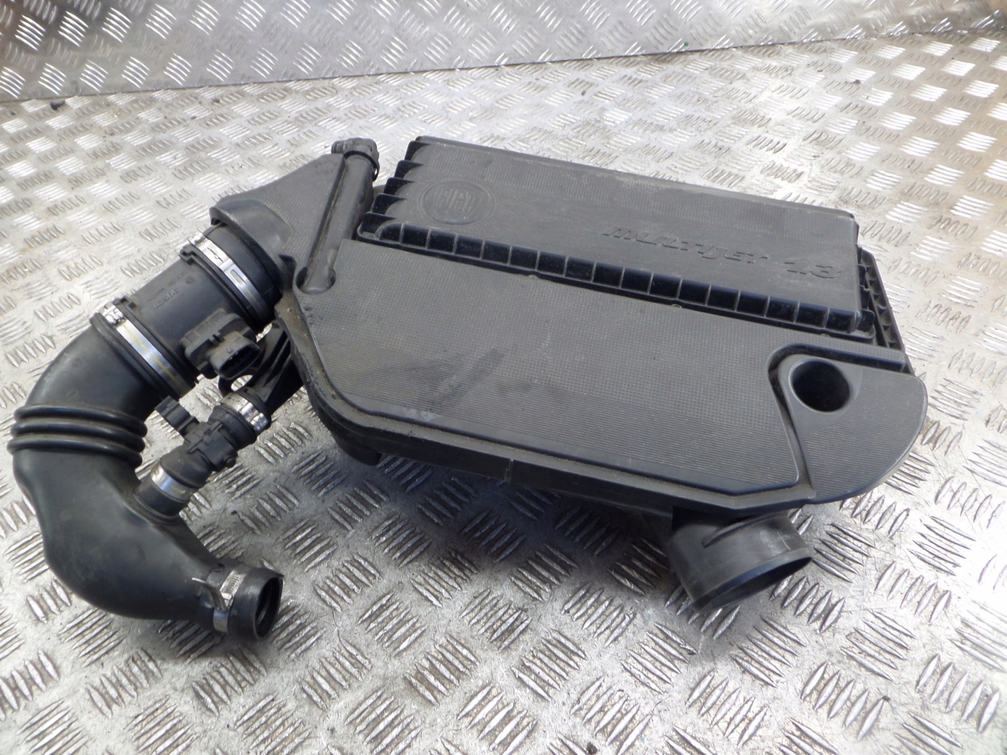 Fiat OE 51886332 Gehäuse filter luft