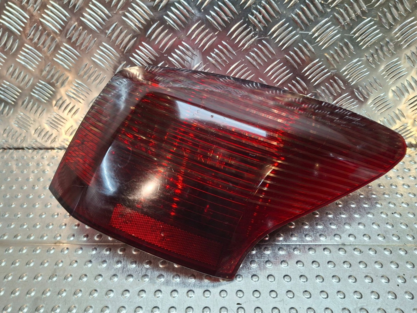 light rear right PEUGEOT 407 KOMBI CIEMNA 2004