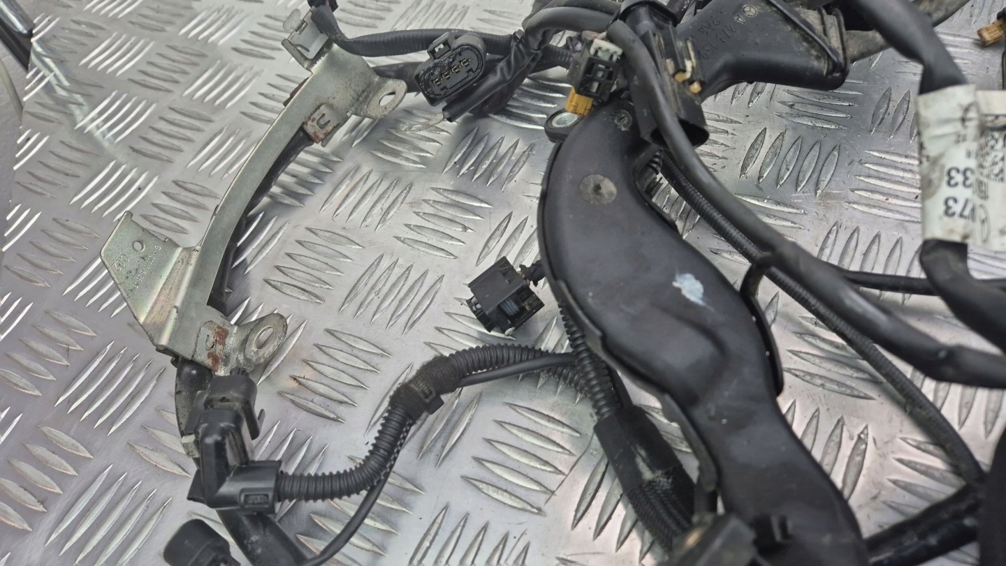 bundle of the engine Mercedes E500 W212 A2731590625 M273.970